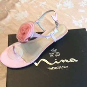 Nina sandals